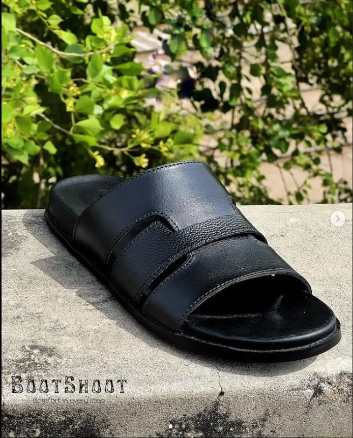 Bootshoot slipper black 367