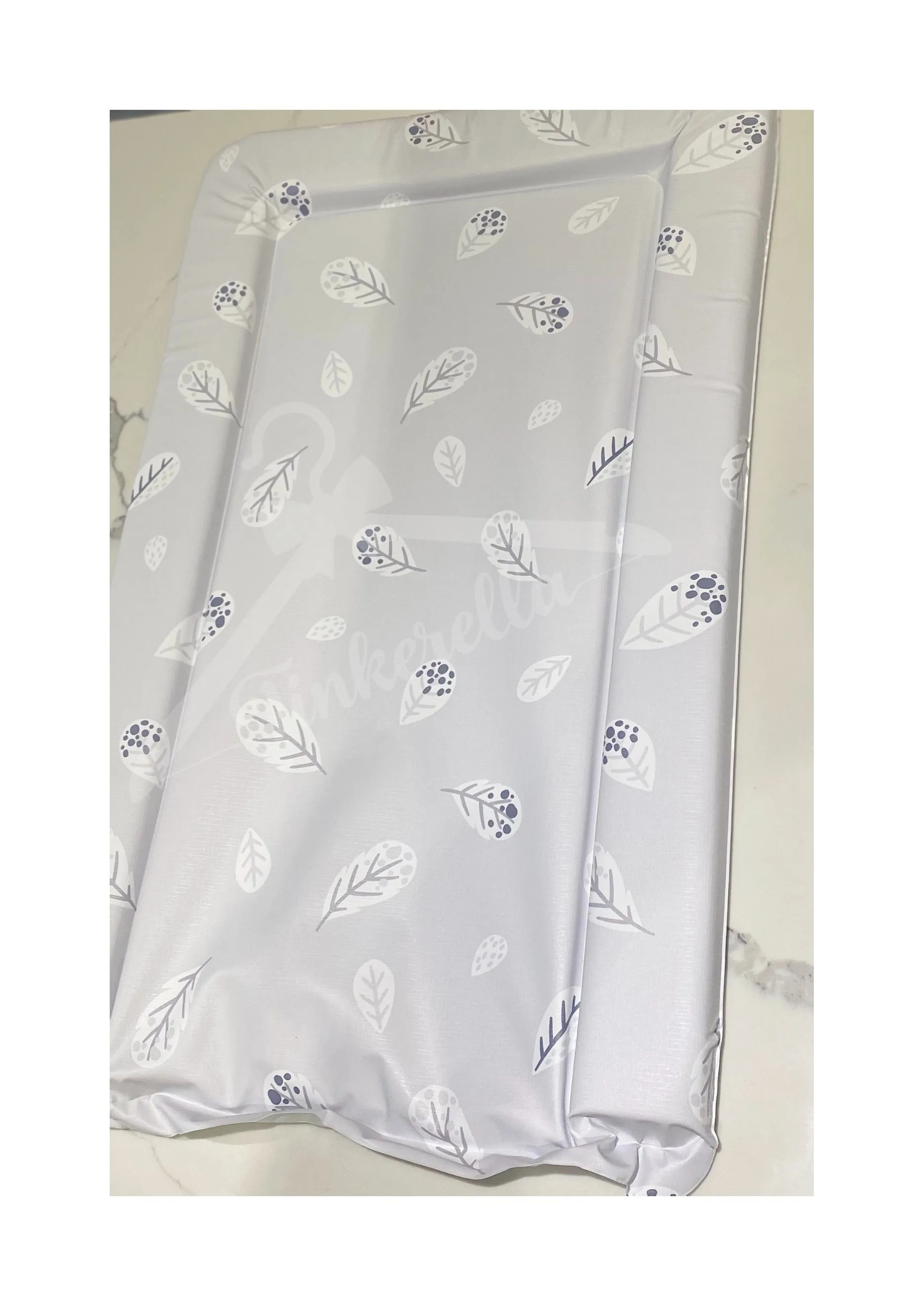Grey leaf delux changing mat