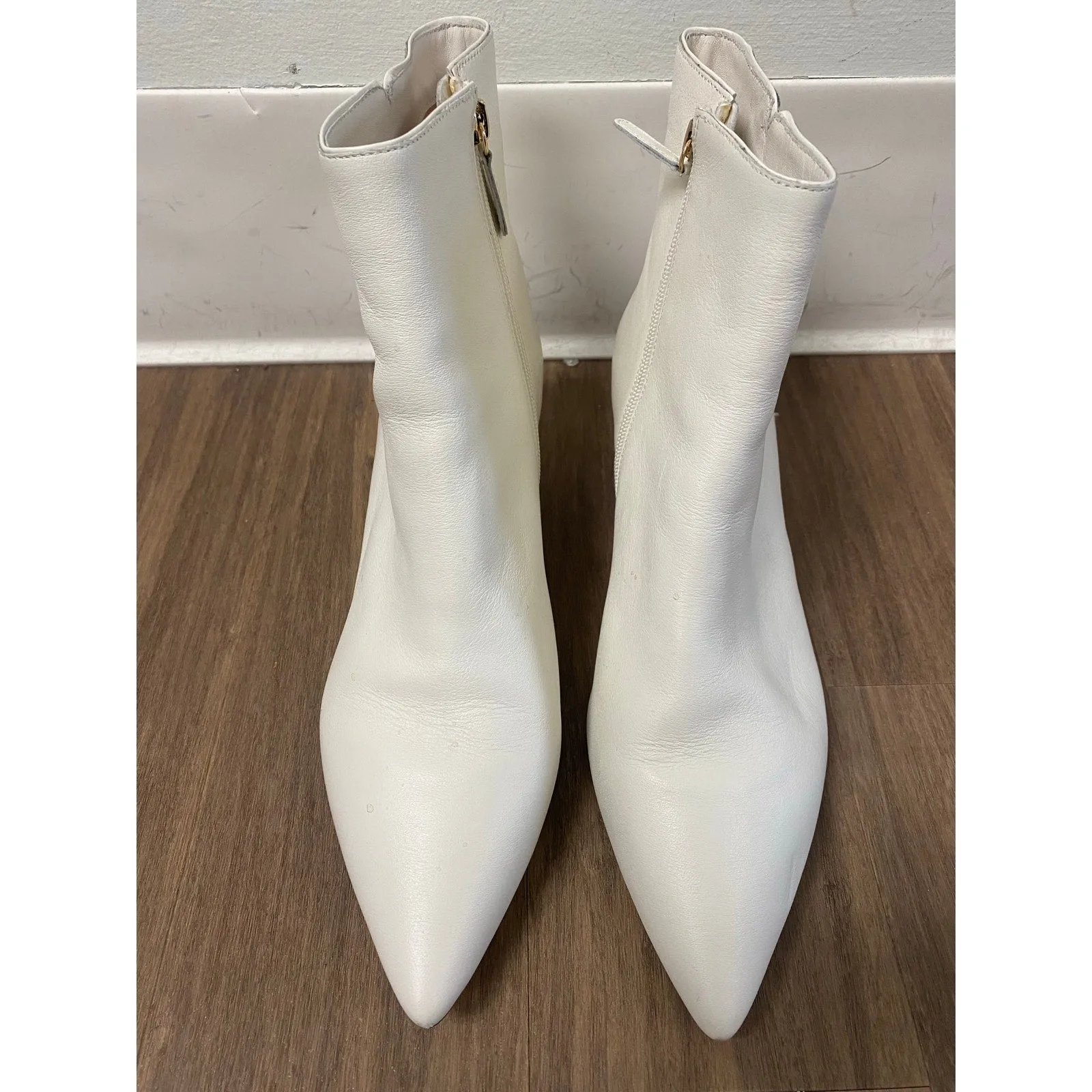 JCrew White Ankle Booties w Kitten Heel Sz 11