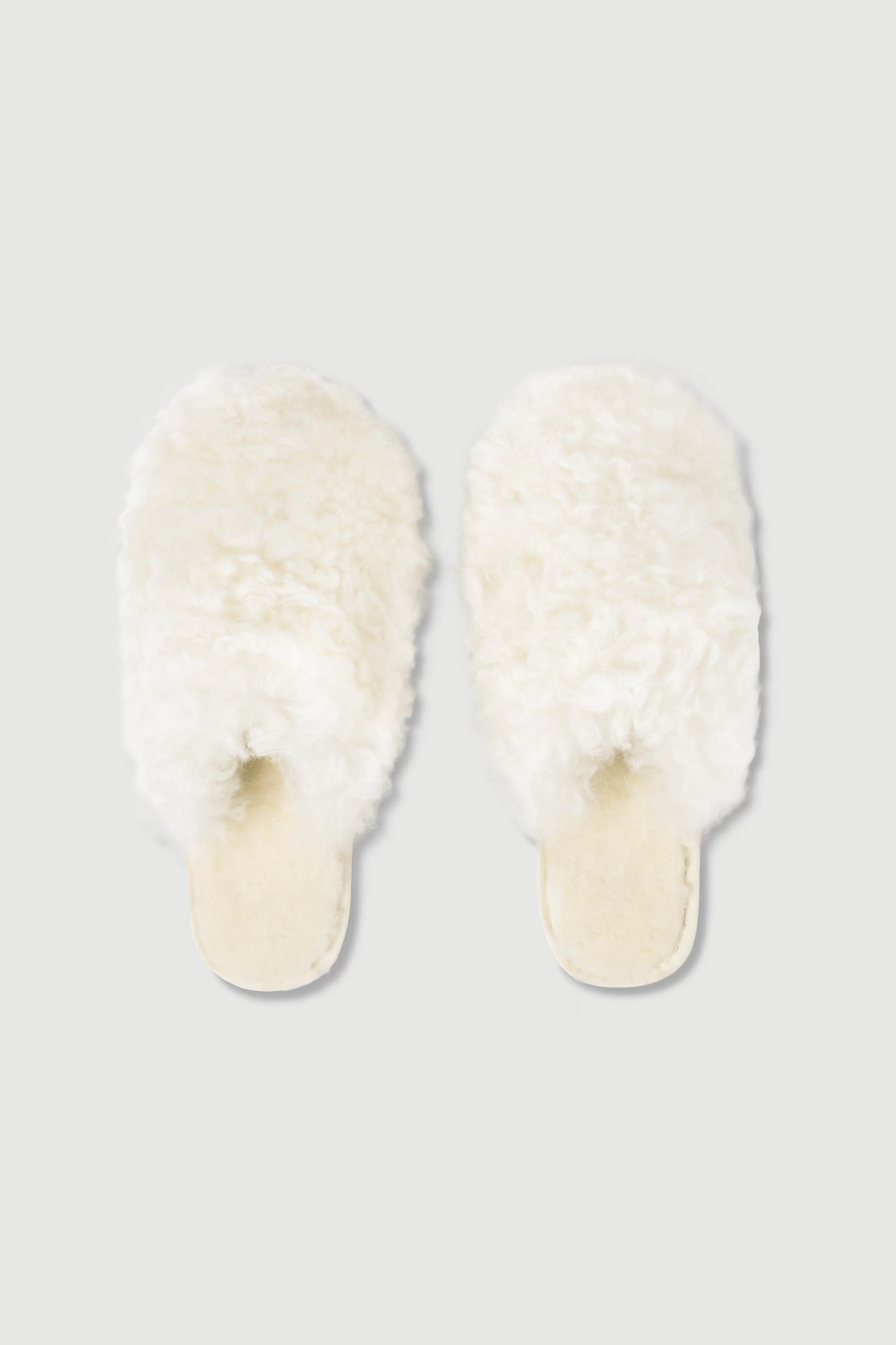 Lounge slippers - Shearling - Cream