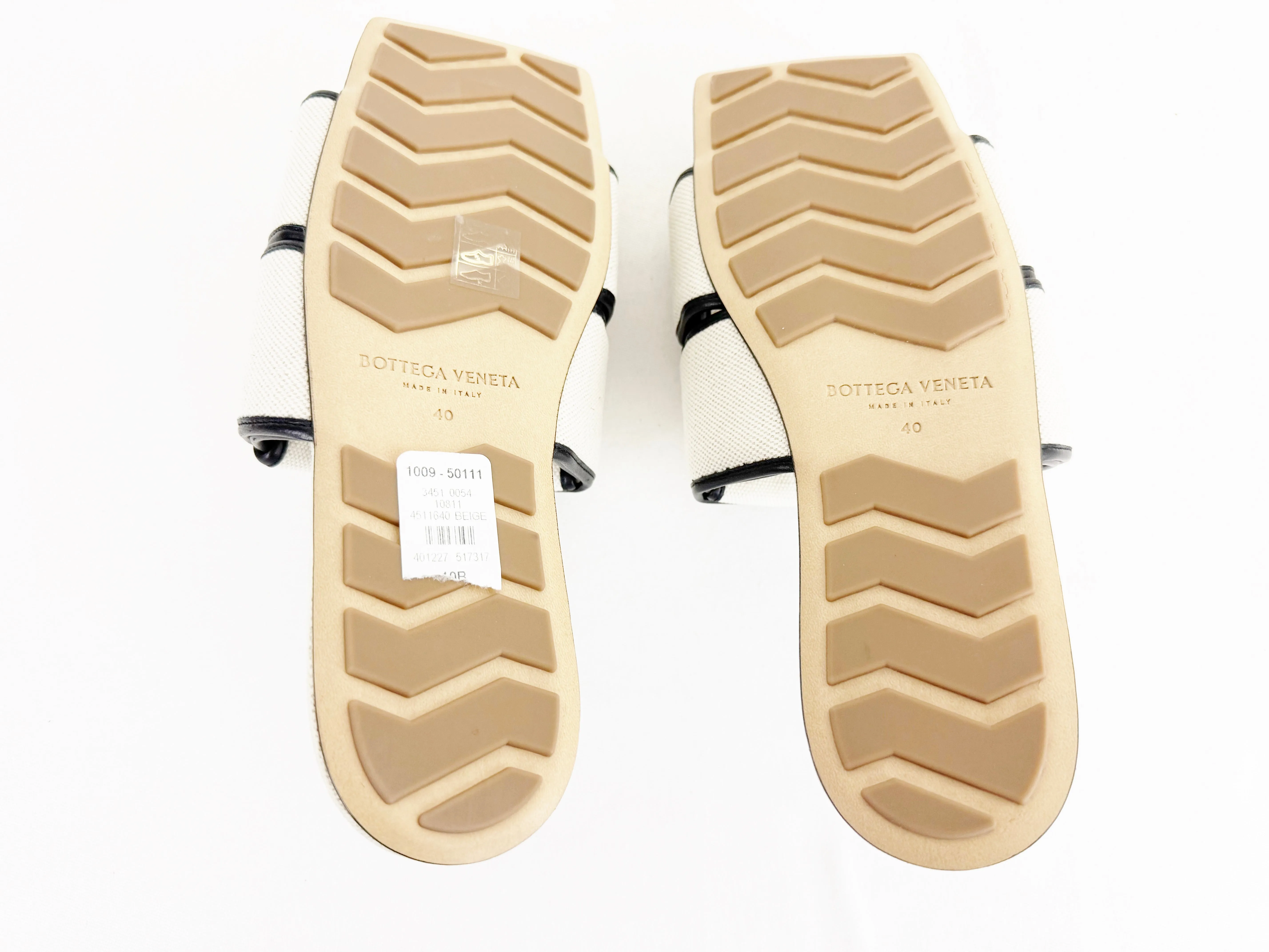 NEW Bottega Veneta Woven Slides Size 10
