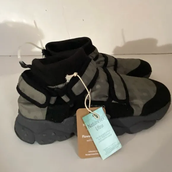 NEW Naturino nature tex flower mountain vegan athletic shoe booties 5 US