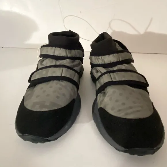 NEW Naturino nature tex flower mountain vegan athletic shoe booties 5 US