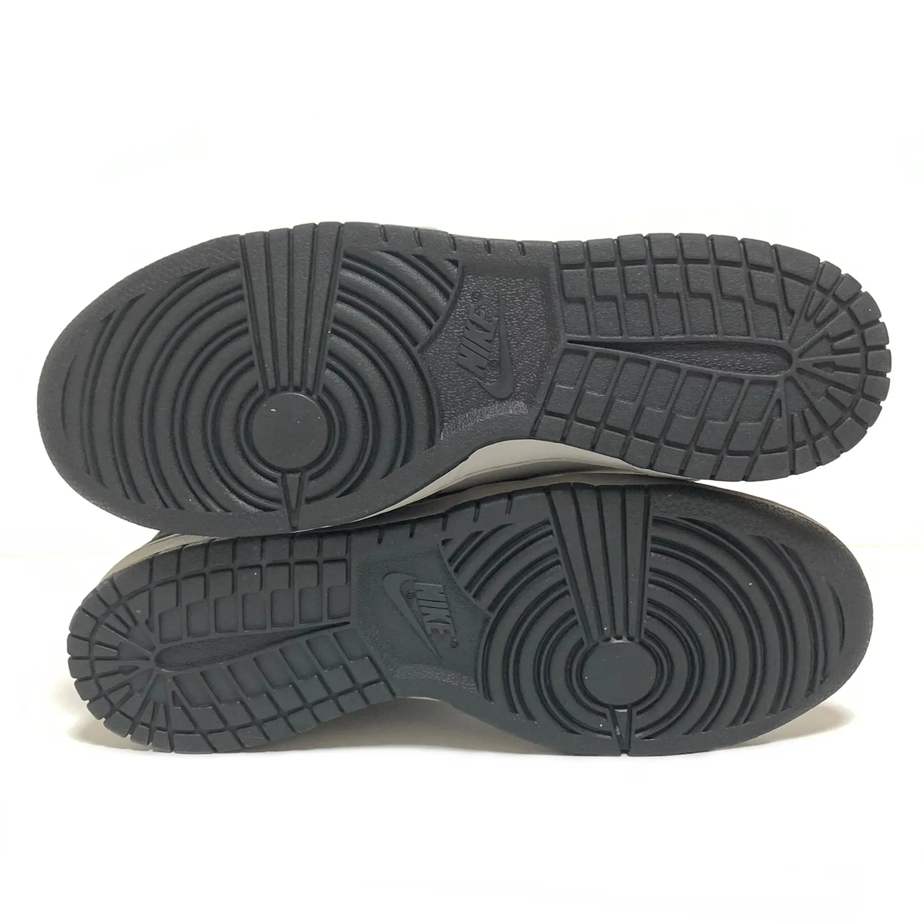 NIKE DUNK HIGH ANTHRACITE