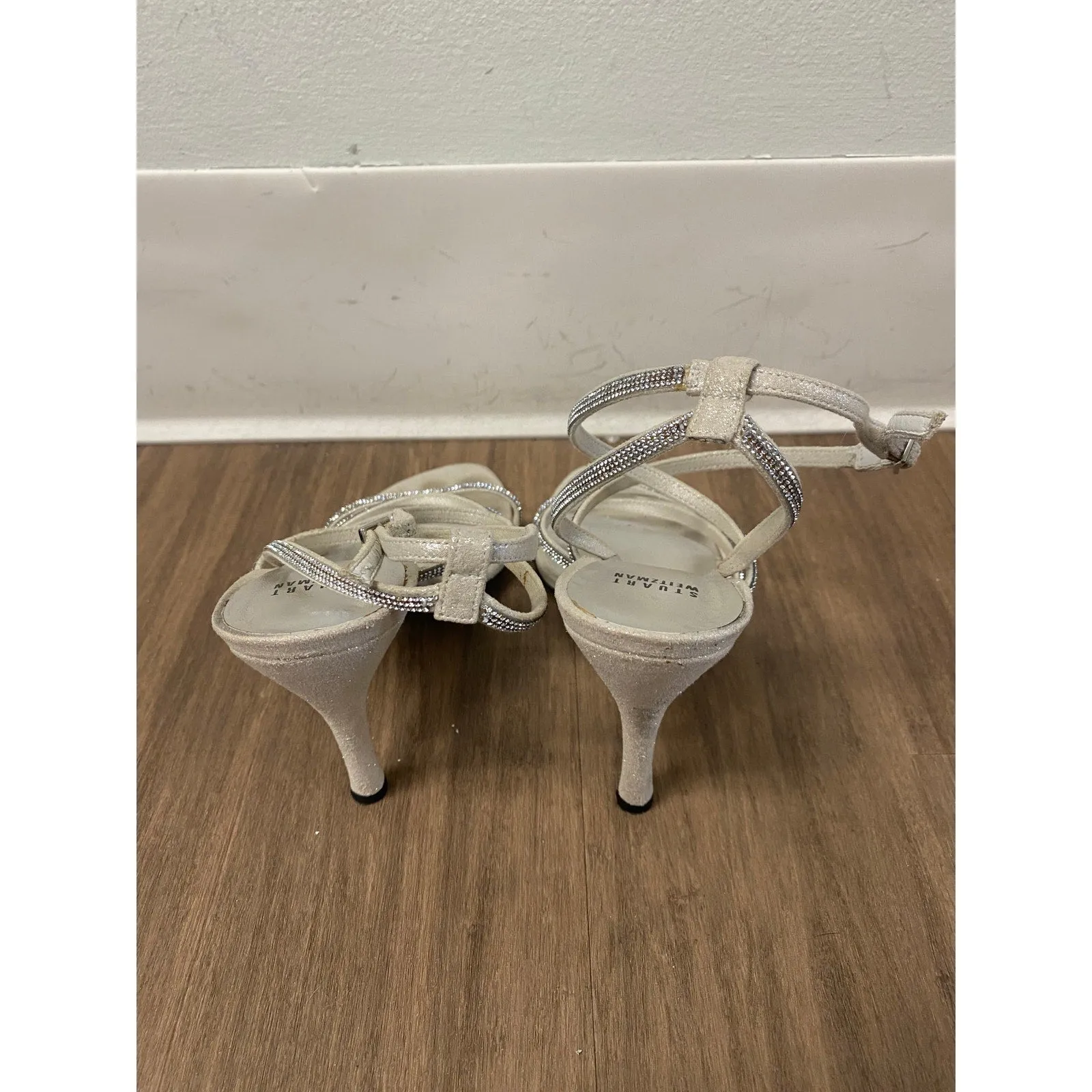 Stuart Weitzman Gray Diamond Crystal Strappy High Heeled Sandals Sz 9