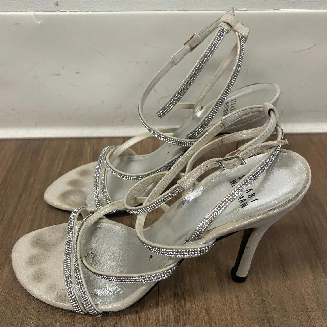 Stuart Weitzman Gray Diamond Crystal Strappy High Heeled Sandals Sz 9