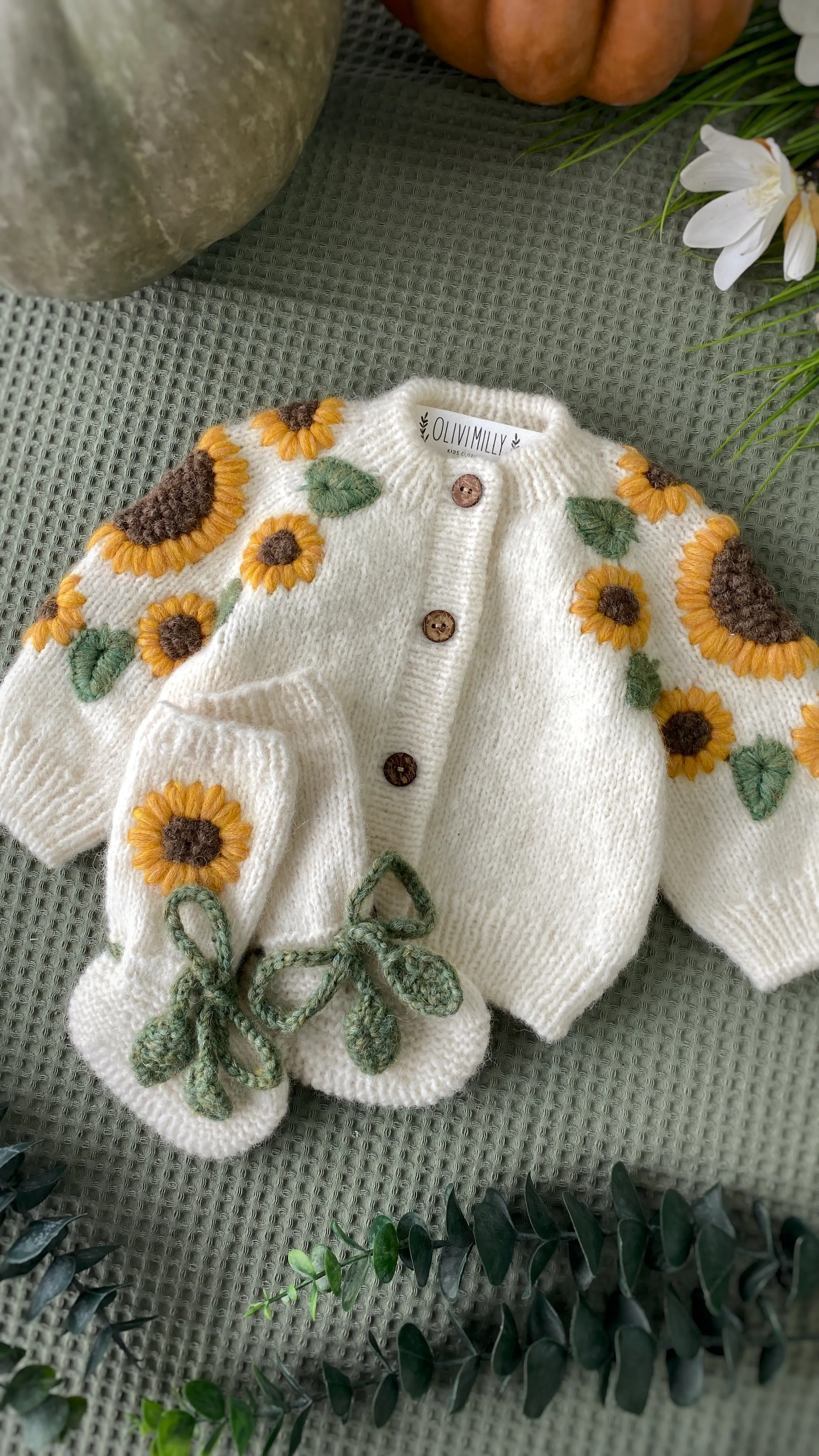 Sunflowers Booties | Off white